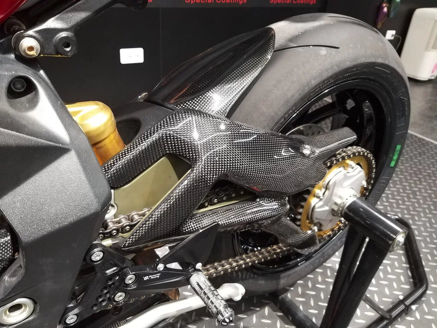 MV AGUSTA Superveloce 800/S/98 Carbon Fiber Rear Hugger