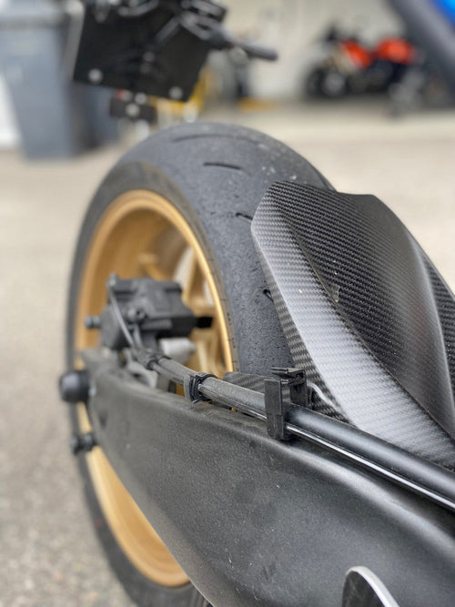 YAMAHA Tracer 9 / GT 2021-2023 Carbon Fiber Rear Hugger